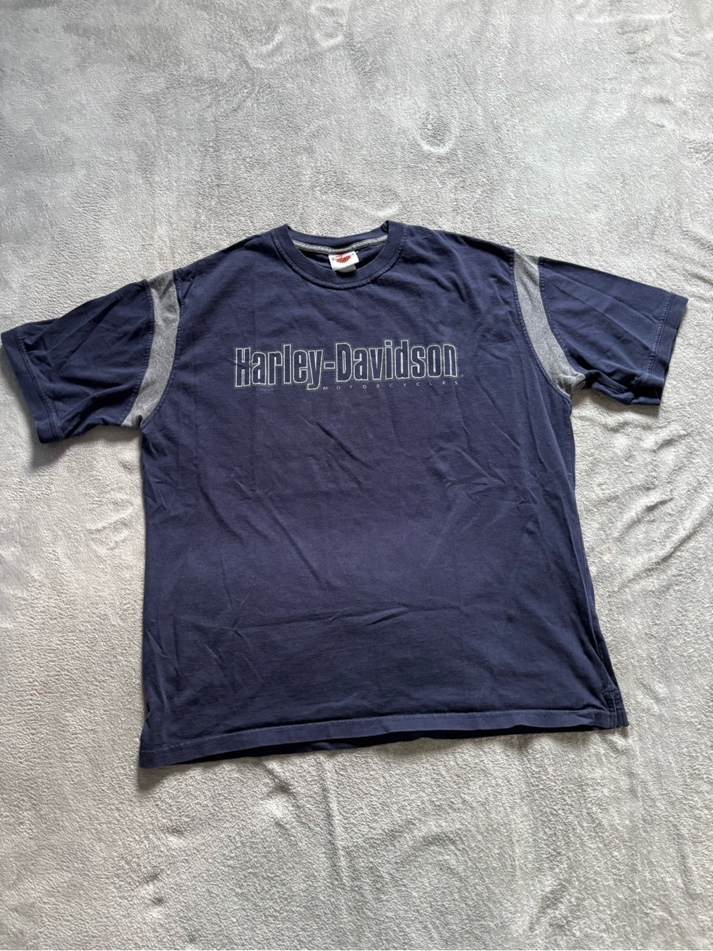 VTG Harley-Davidson T-Shirt Mens XL Navy Blue Stripe Sleeve Logo Y2K Elgin, IL